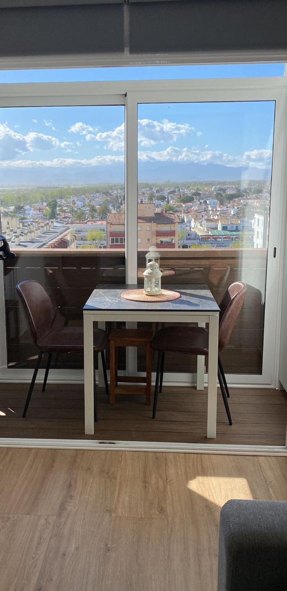 Coup De Coeur Linge De Maison Fournie Empuriabrava Rum bild